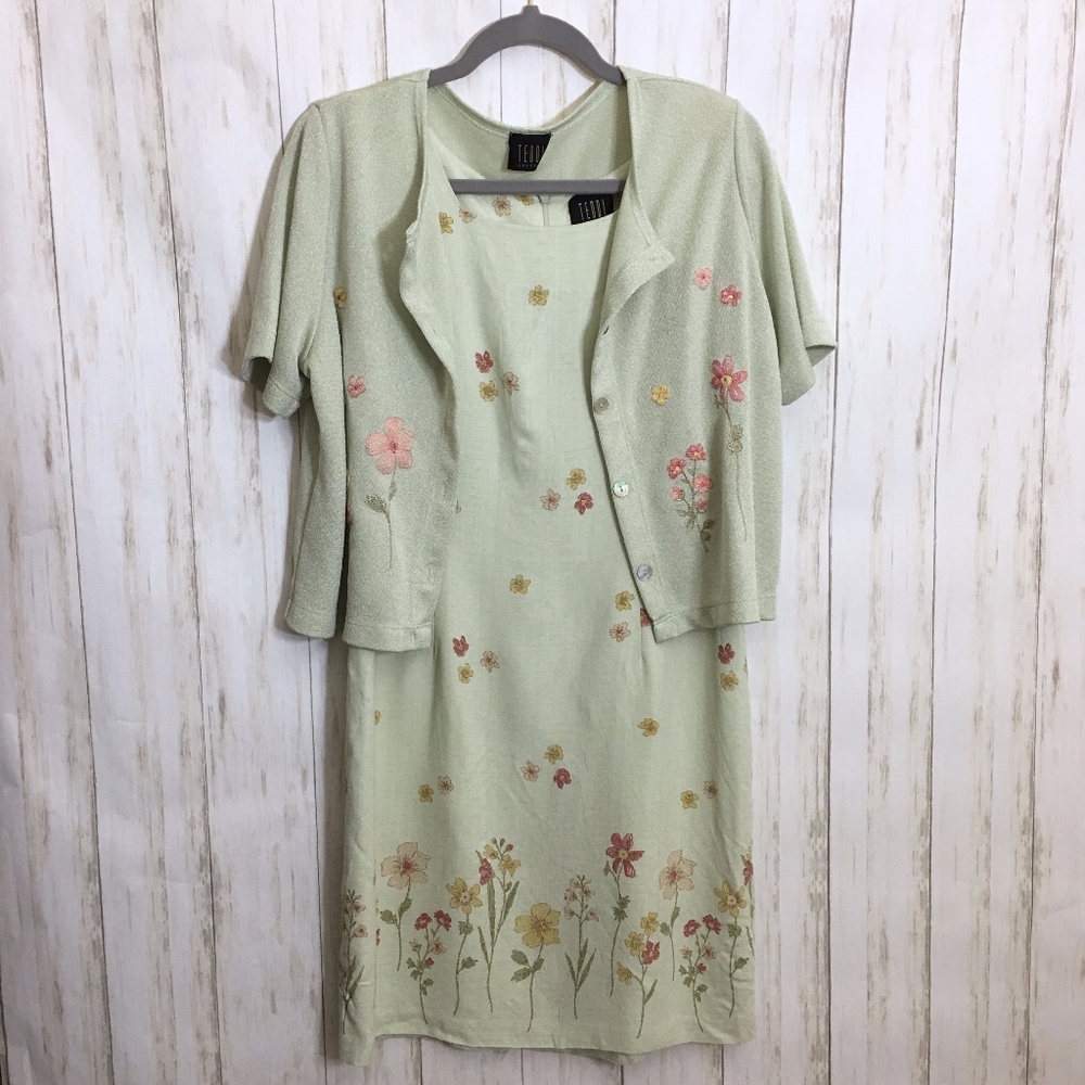 Light Sage Green Floral 2-Piece Dress & Jacket